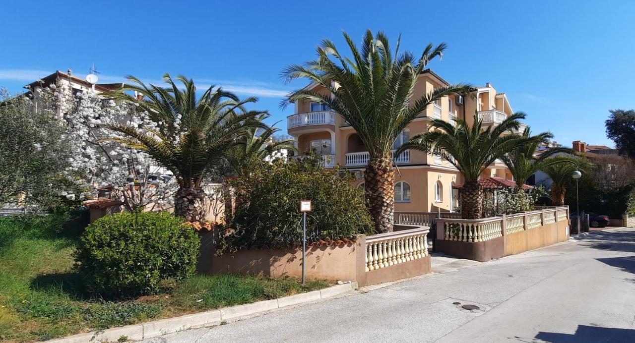 Apartments Canaria بولا المظهر الخارجي الصورة