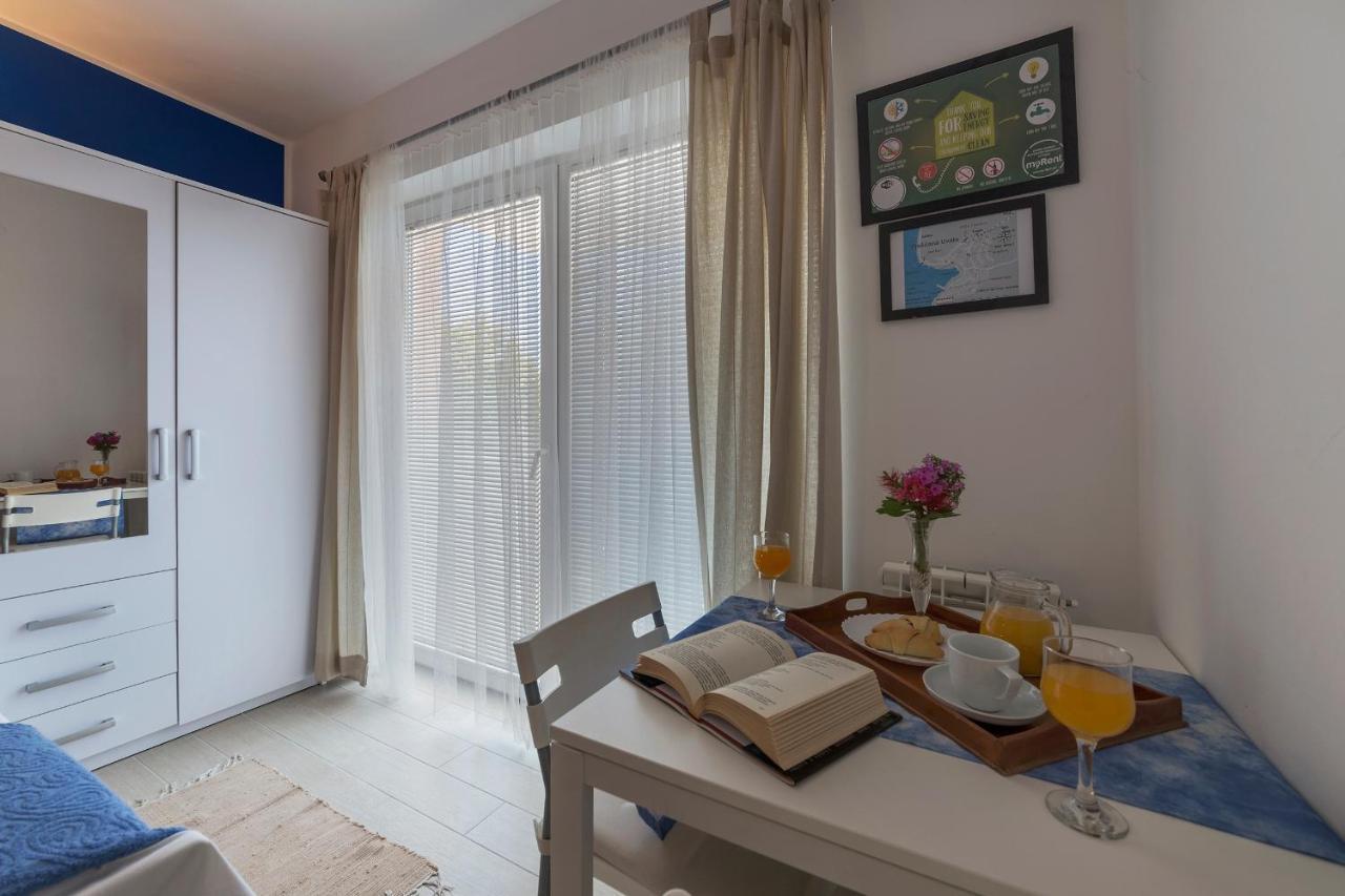 Apartments Canaria بولا المظهر الخارجي الصورة