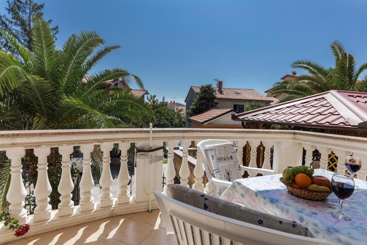Apartments Canaria بولا المظهر الخارجي الصورة