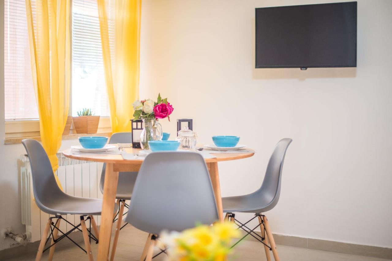 Apartments Canaria بولا المظهر الخارجي الصورة